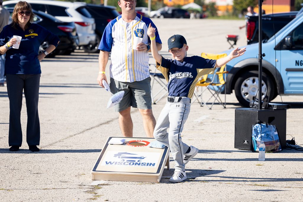 Annual Brewers Tailgate Fundraiser - Wisconsin Motor Carriers