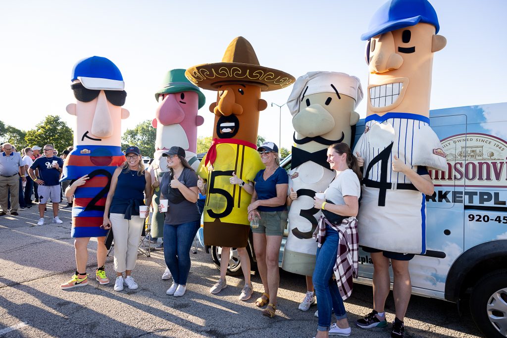 Brewers Tailgate - Best Buddies International